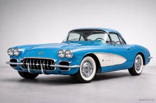 Chevrolet Corvette in Rapid Blue