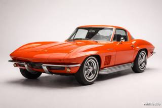Chevrolet Corvette in Amplify Orange