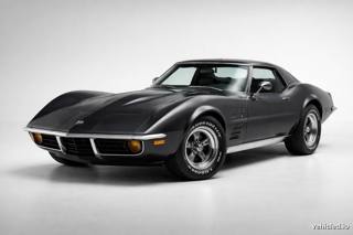 Chevrolet Corvette in Carbon Flash Metallic
