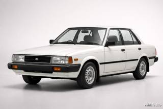 Daihatsu Charmant in White