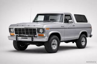 Ford Bronco in Iconic Silver