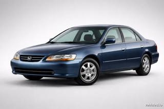 Honda Accord in Canyon River Blue Metallic