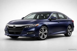 Honda Accord in Obsidian Blue Pearl