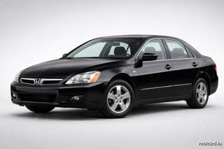 Honda Accord in Crystal Black Pearl