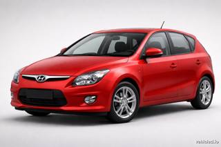 Hyundai i30 in Fiery Red