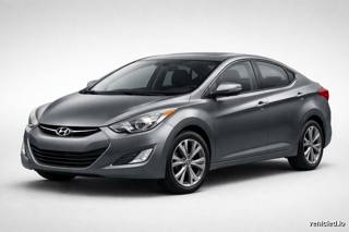Hyundai Elantra in Amazon Grey