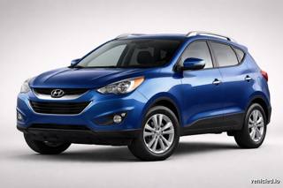 Hyundai Tucson in Intense Blue