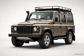Land Rover Defender in Gondwana Stone