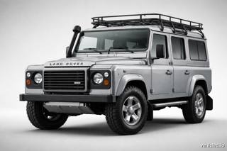 Land Rover Defender in Hakuba Silver