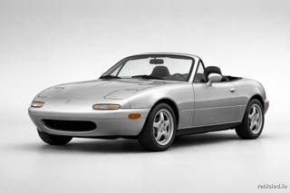 Mazda MX-5 Miata in Sonic Silver