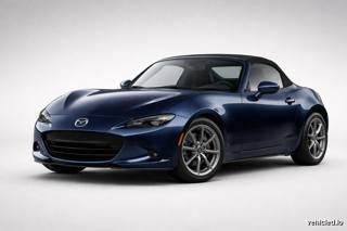 Mazda MX-5 Miata in Deep Crystal Blue