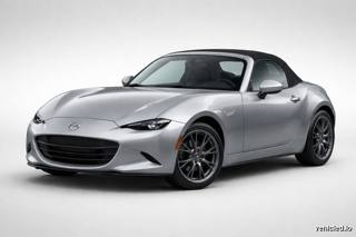 Mazda MX-5 Miata in Sonic Silver