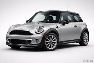 Mini Cooper in Melting Silver