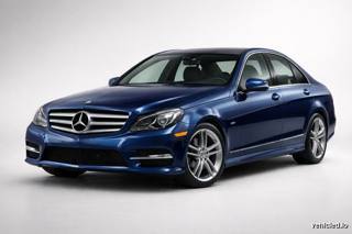 Mercedes-Benz C-Class in Spectral Blue