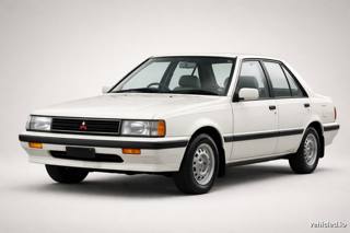 Mitsubishi Lancer in Diamond White Pearl