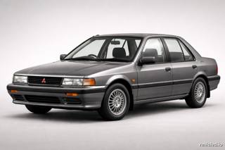 Mitsubishi Lancer in Mercury Gray Pearl