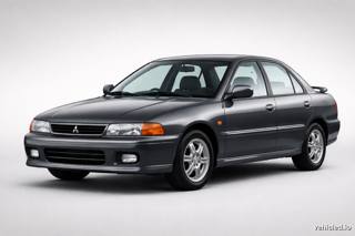 Mitsubishi Lancer in Graphite Gray Pearl