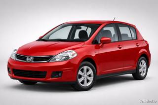 Nissan Versa in Scarlet Ember