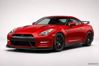Nissan GT-R in Solid Red