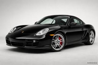 Porsche 718 Cayman in Jet Black