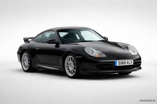 Porsche 911 in Jet Black Metallic