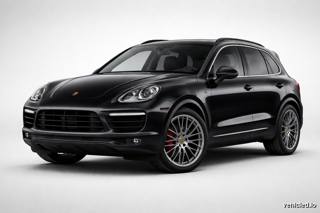 Porsche Cayenne in Jet Black Metallic