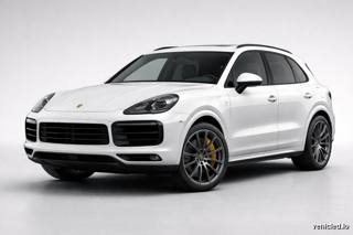 Porsche Cayenne in Carrara White