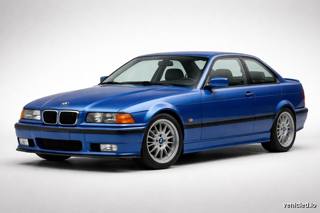 BMW 3 Series in Portimao Blue