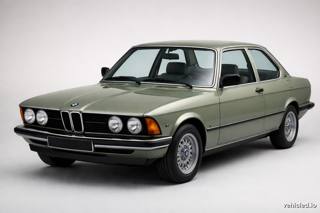 BMW 3 Series in Schilfgruen