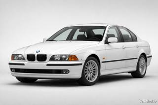 BMW 5 Series in Alpine White III