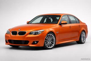 BMW 5 Series in Sunset Orange