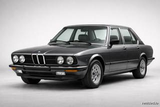 BMW 5 Series in Anthracite Grey metallic (055)