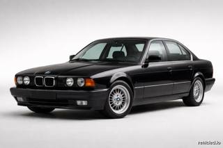 BMW 5 Series in Jet Black