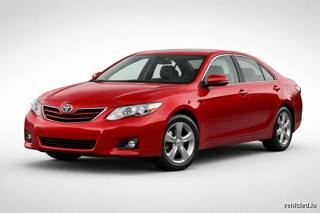 Toyota Camry in Supersonic Red