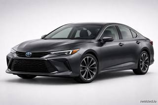 Toyota Camry in Magnetic Gray Metallic