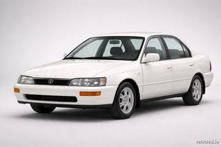 Toyota Corolla in Blizzard Pearl