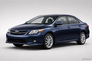 Toyota Corolla in Nightshade Blue