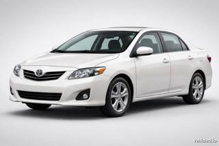 Toyota Corolla in Wind Chill Pearl