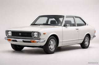 Toyota Corolla in Blizzard Pearl