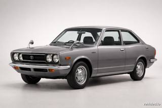 Toyota Corolla in Cement Grey