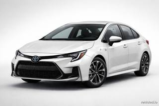 Toyota Corolla in Blizzard Pearl