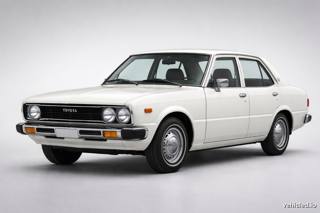 Toyota Corolla in Wind Chill Pearl
