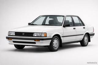Toyota Corolla in Wind Chill Pearl