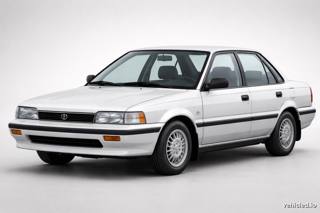 Toyota Corolla in Wind Chill Pearl