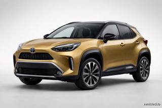 Toyota Yaris Cross in Brass Gold
