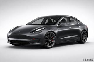 Tesla Model 3 in Midnight Silver Metallic