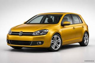 Volkswagen Golf in Turmeric Yellow Metallic