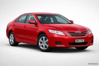 Toyota Camry in Predawn Gray Mica