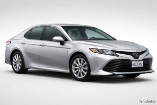 Toyota Camry in Celestial Silver Metallic