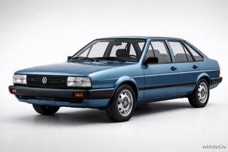 Volkswagen Passat in Aquarius Blue Metallic